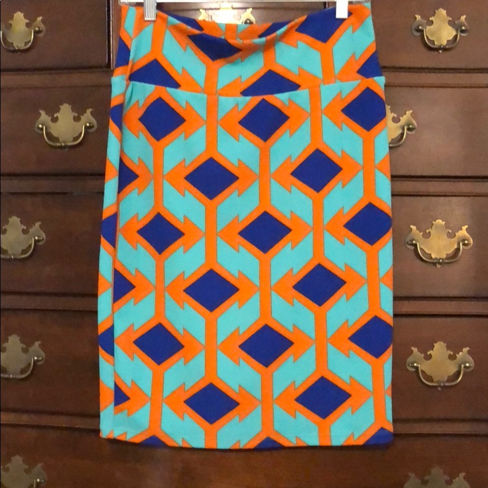 LuLaRoe size medium Cassie